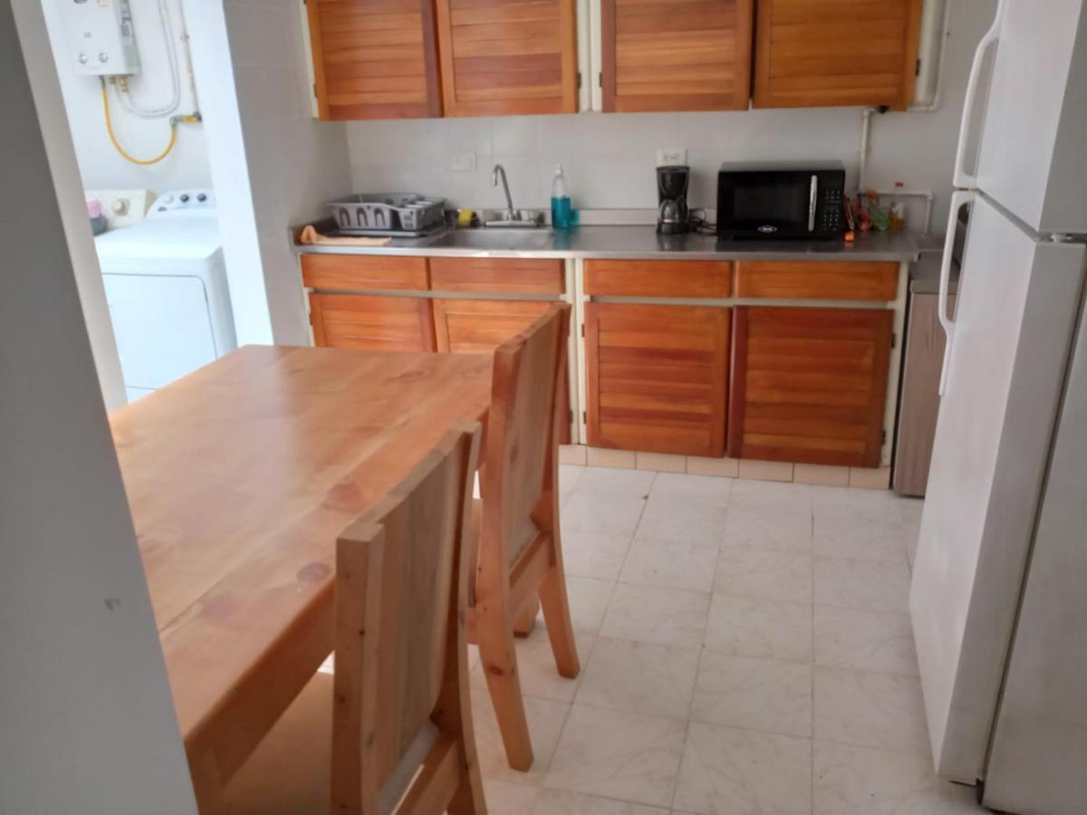 Road Living Home Medellin Bagian luar foto