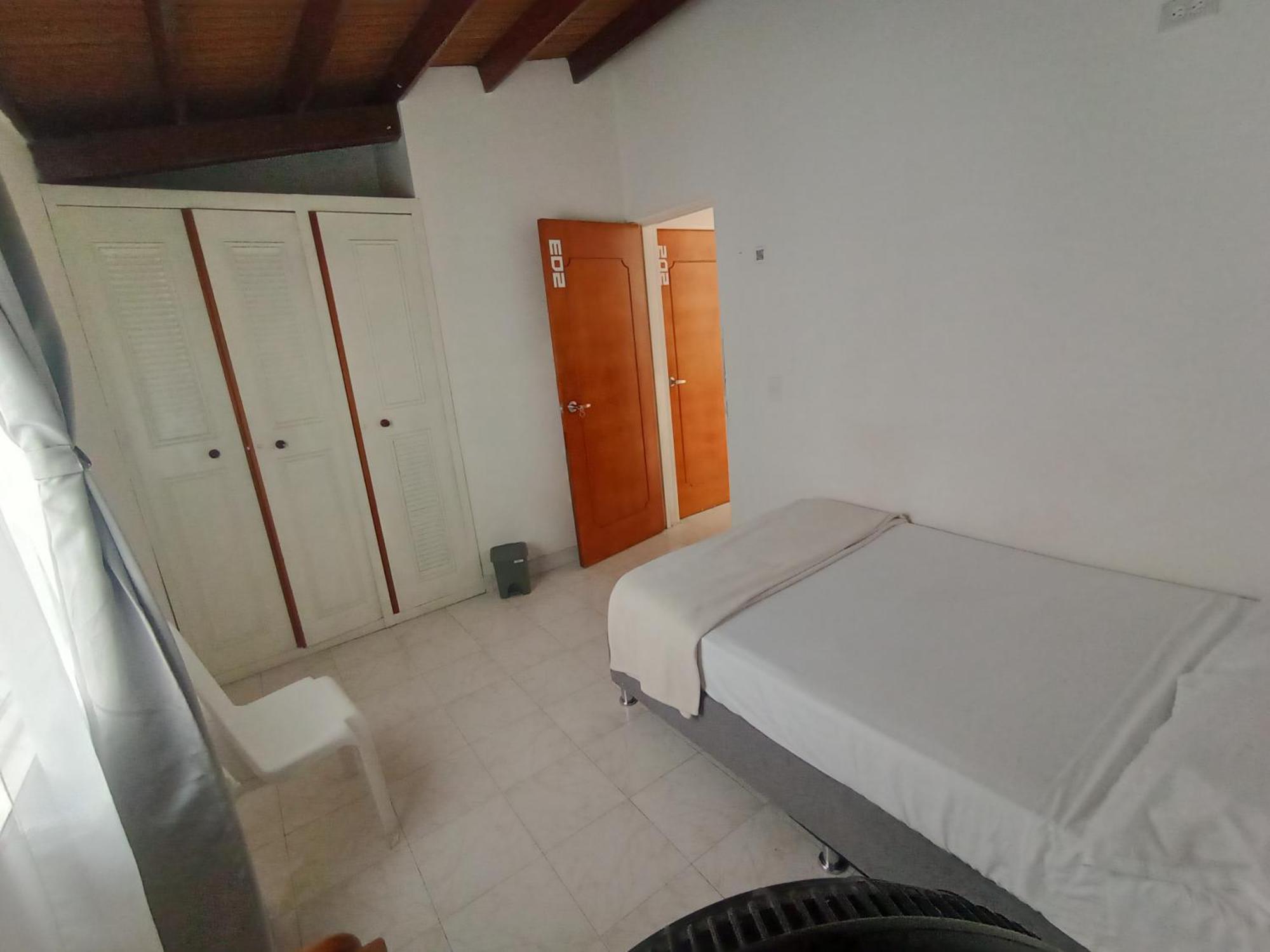 Road Living Home Medellin Bagian luar foto