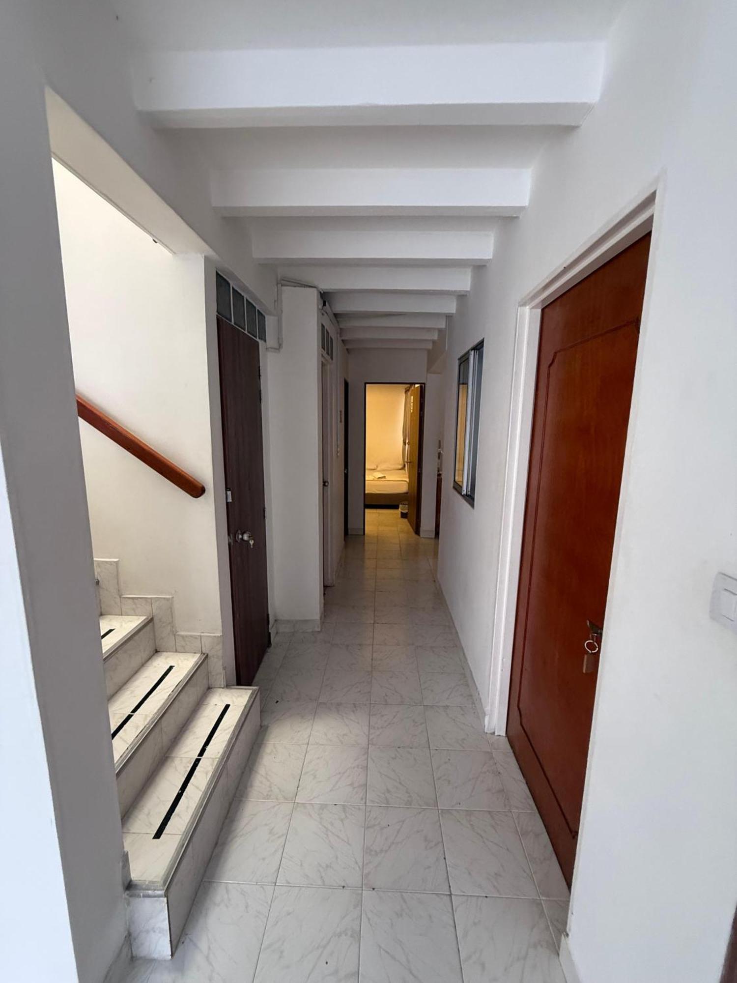 Road Living Home Medellin Bagian luar foto